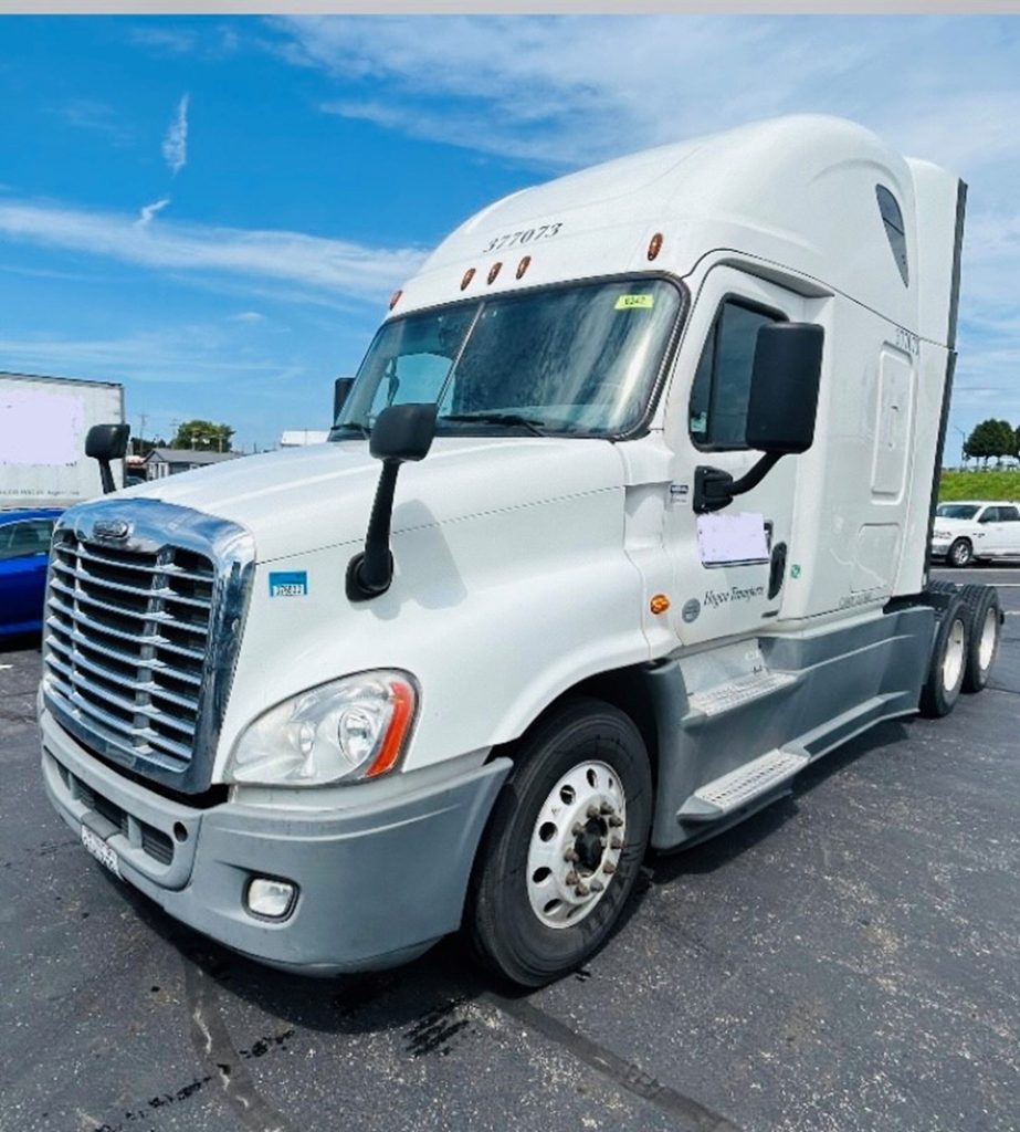 2017 FREIGHTLINER CASCADIA 125 - Allegiance Trucks